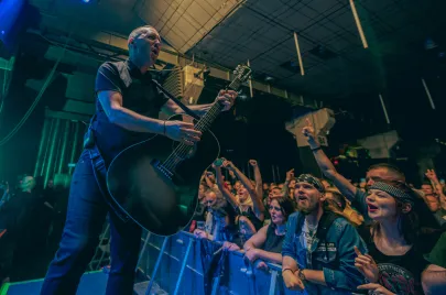 Dropkick Murphys w B90