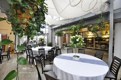 Dekoracja ślubna w Restauracji Cała Naprzód Gdańsk