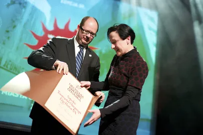 Prezes Małgorzata Makulska (Ergo Hestia S.A.) odbiera Tytułu Mecenasa Kultury Gdańska za rok 2011
