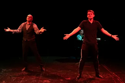Spektakl Sztafeta Pokoleń na Scenie Kameralnej Teatru Muzycznego w Gdyni