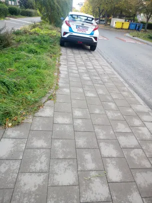 Jak można tak parkować?
