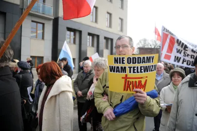 WIELOTYSIĘCZNA MANIFESTACJA O PRZYŁĄCZENIE TV TRWAM DO PLATFORMY CYFROWEJ