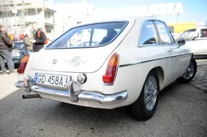 OLDTIMERY- ROZPOCZĘCIE SEZONU 1.04.2012 GDAŃSK,UL.DOKI 1