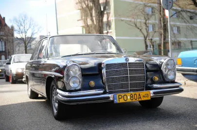 OLDTIMERY- ROZPOCZĘCIE SEZONU 1.04.2012 GDAŃSK,UL.DOKI 1