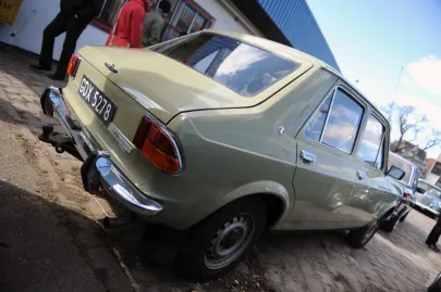 OLDTIMERY- ROZPOCZĘCIE SEZONU 1.04.2012 GDAŃSK,UL.DOKI 1