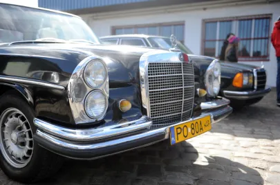 OLDTIMERY- ROZPOCZĘCIE SEZONU 1.04.2012 GDAŃSK,UL.DOKI 1