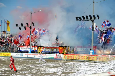Oprawa kibiców Wybrzeża