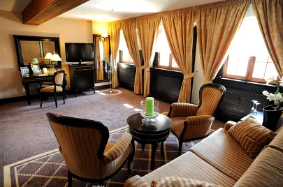 Apartament im Lecha Wałęsy w Hotelu Gdańsk