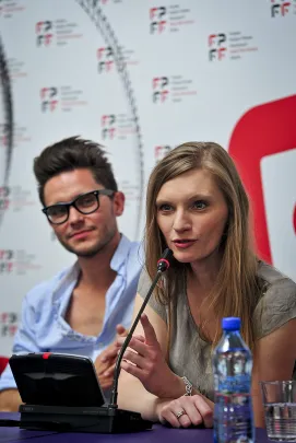 Agata Buzek