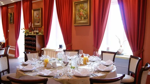 restauracja w hotelu wieniawa