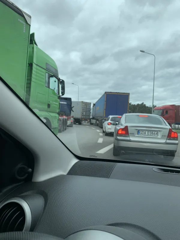 Rondo KOR oczywiście