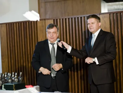 prof. Piotr Doerffer z Instytutu Maszyn Przepływowych PAN w zadaniu budowy samalotów