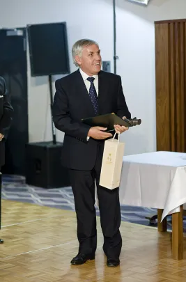 Dżentelmeni Biznesu - firma Elwoz SA
