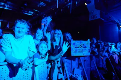 Genzie Tour Vol. 2 w B90