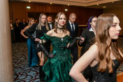 Studniówka IV LO w Gdańsku w hotelu Sheraton w Sopocie