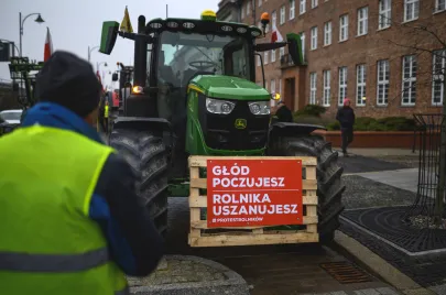 Protest rolników pod Urzędem Wojewódzkim w Gdańsku