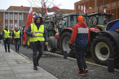 Protest rolników pod Urzędem Wojewódzkim w Gdańsku