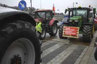 Protest rolników pod Urzędem Wojewódzkim w Gdańsku