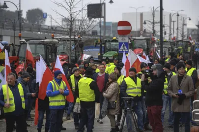 Protest rolników pod Urzędem Wojewódzkim w Gdańsku