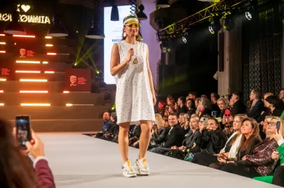 Pokaz mody oraz gala wręczenia nagród Amberif Vibes w ramach wydarzenia Amberif Spring 2024 w Food Hall Montownia