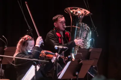 L.U.C. & Rebel Babel Film Orchestra - Muzyka do filmu "Chłopi" w Filharmonii Bałtyckiej w Gdańsku