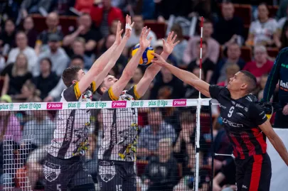Ćwierćfinał Plusligi 2023/2024. Trefl Gdańsk 2:3 Resovia Rzeszów