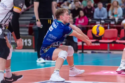 Ćwierćfinał Plusligi 2023/2024. Trefl Gdańsk 2:3 Resovia Rzeszów