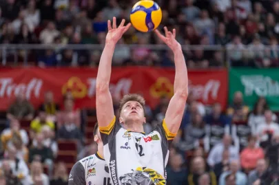 Ćwierćfinał Plusligi 2023/2024. Trefl Gdańsk 2:3 Resovia Rzeszów