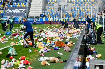 30. kolejka Fortuna I. Liga. Arka Gdynia 3:2 Resovia Rzeszów