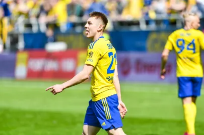 30. kolejka Fortuna I. Liga. Arka Gdynia 3:2 Resovia Rzeszów