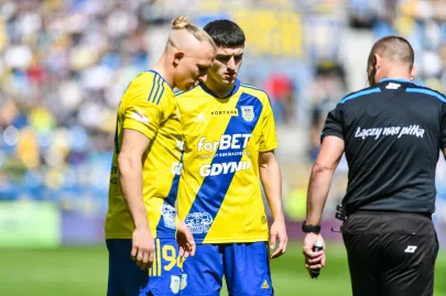 30. kolejka Fortuna I. Liga. Arka Gdynia 3:2 Resovia Rzeszów