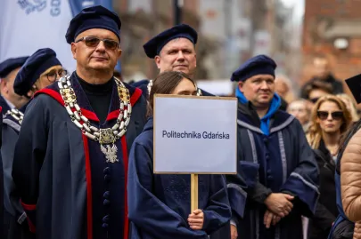 Parada uczelni i konferencja FAR-u