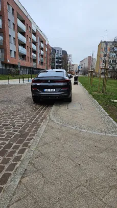 Piękne parkowanie BMW