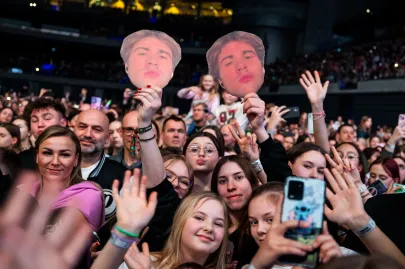 Genzie OFFLINE TOUR (w Hala Ergo Arena)