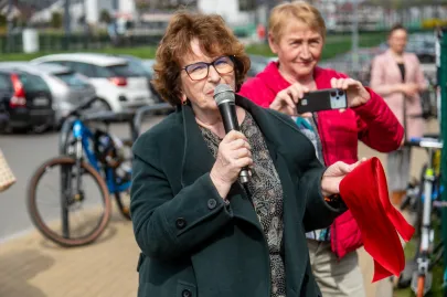 Oficjalne odsłonięcie muralu z wizerunkiem śp. Aleksandra Doby na budynku Morskiej Szkoły Podstawowej w Gdańsku