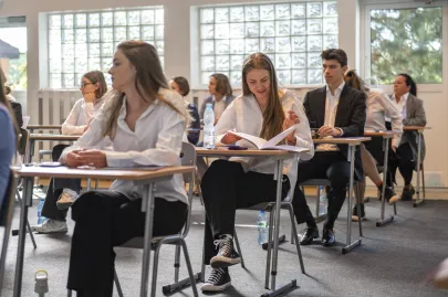 Matura 2025 z matematyki w Uniwersyteckim Liceum Ogólnokształcącym