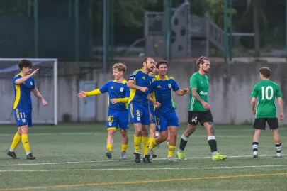 Półfinał Pomorskiego Pucharu Polski. Arka II Gdynia 5:2 Jaguar Gdańsk