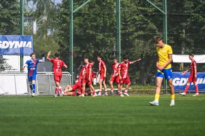 IV liga. ARKA II Gdynia - GEDANIA 1922 Gdańsk