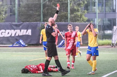 IV liga. ARKA II Gdynia - GEDANIA 1922 Gdańsk