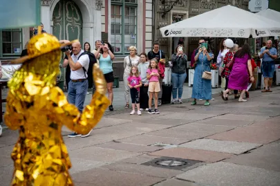 Bursztynowa parada na ulicach Gdańska