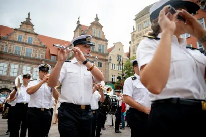Bursztynowa parada na ulicach Gdańska