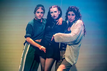 Próba medialna speklatklu "WANOŻNICË" Na scenie Kameralnej Teatru Muzycznego w Gdyni