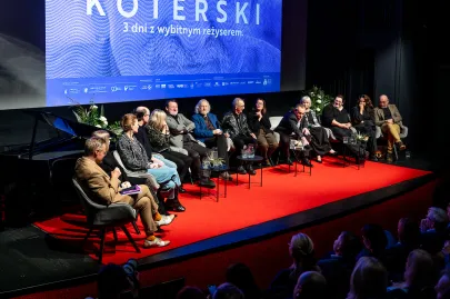 Uroczyste wręczenie statuetki Arcymistrza Kina Markowi Koterskiemu
