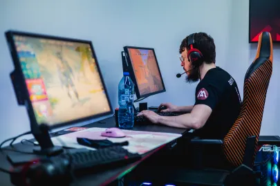 Betclic Clash Mistrzostwa Polski w Kinguin Esports Lounge