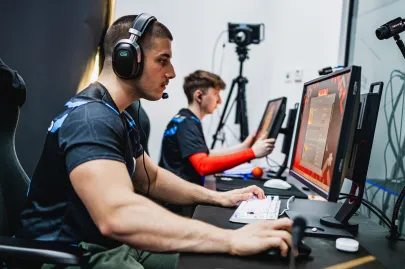 Betclic Clash Mistrzostwa Polski w Kinguin Esports Lounge