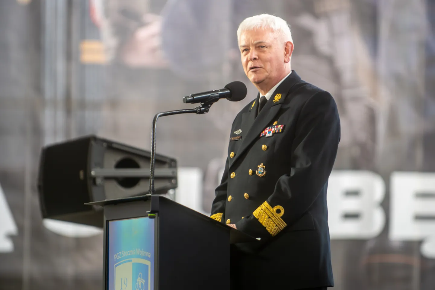 Uroczystości palenia blach pod trzecią fregatę Programu MIECZNIK - Huragan