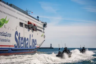 Pokaz manewrów wojskowych w Porcie Gdynia