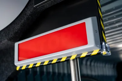 Prezentacja nowych elektrycznych autobusów przegubowych w Gdyni