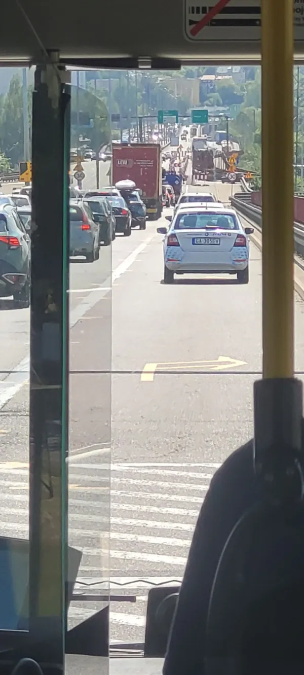 Korek na estakadzie Kwiatkowskiego