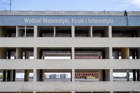 Remontowany Wydział Matematyki, Fizyki i Informatyki UG